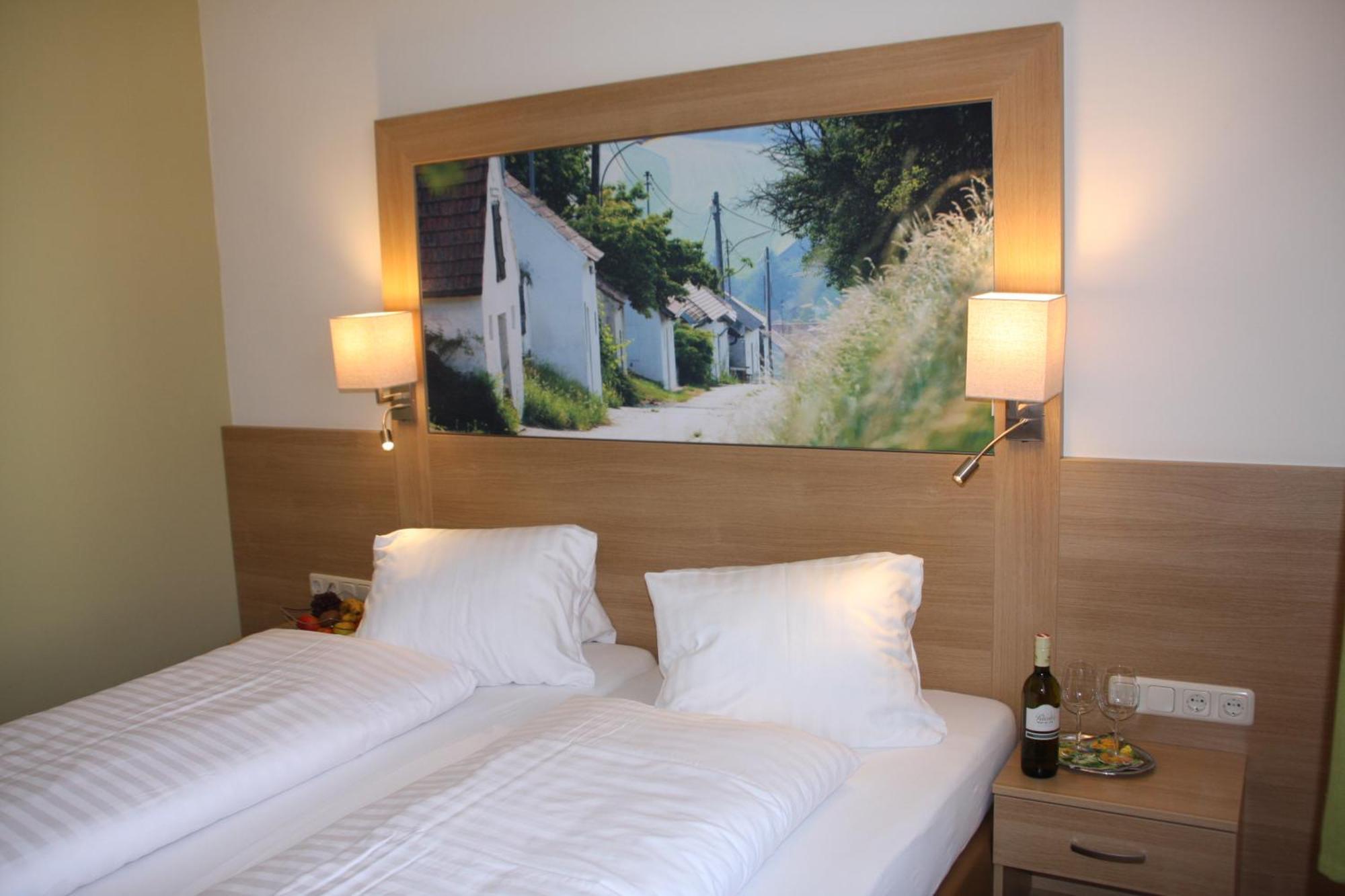 Weinhotel Rieder بويزدورف المظهر الخارجي الصورة