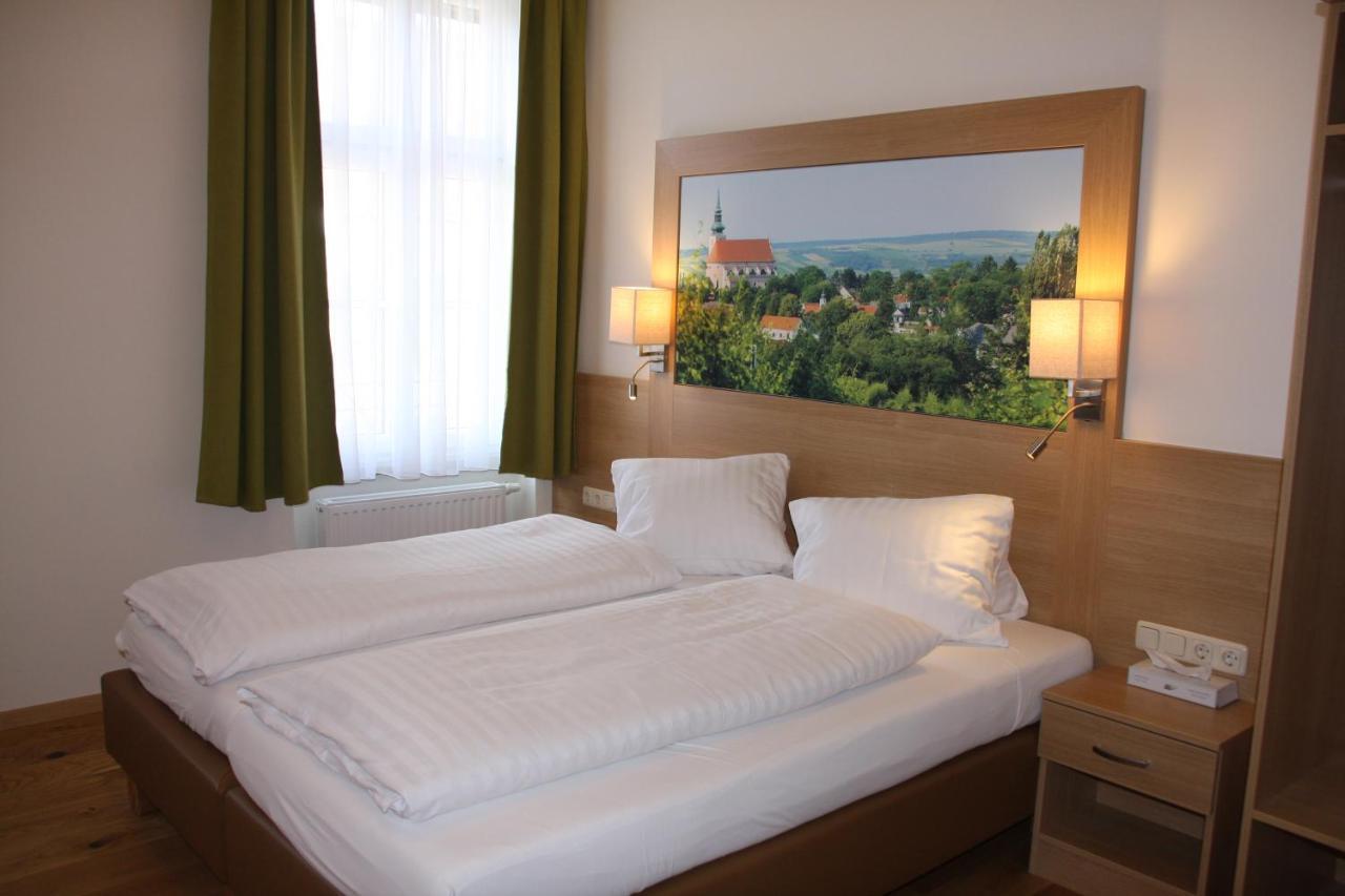 Weinhotel Rieder بويزدورف المظهر الخارجي الصورة